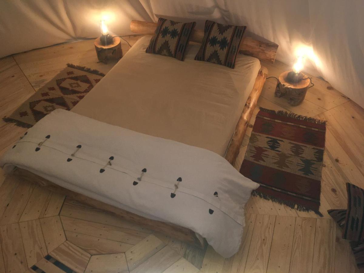 Domaine De Carnin Hotel Beloeil Eksteriør billede